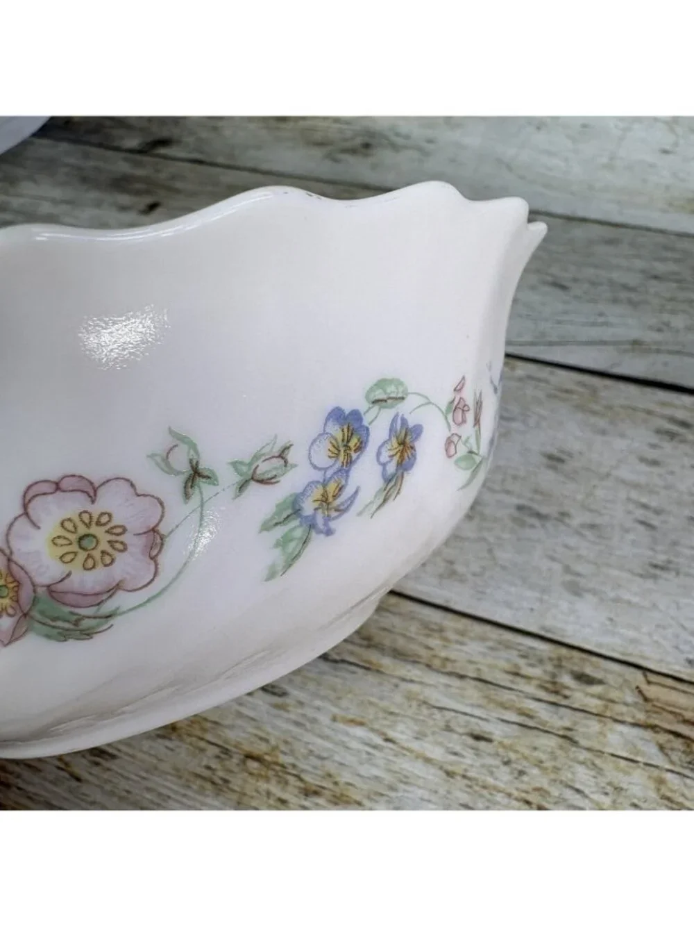 Arcopal CHAMPETRE Pink Blue Flower Ivory Scalloped France Cereal Bowls Set of 6